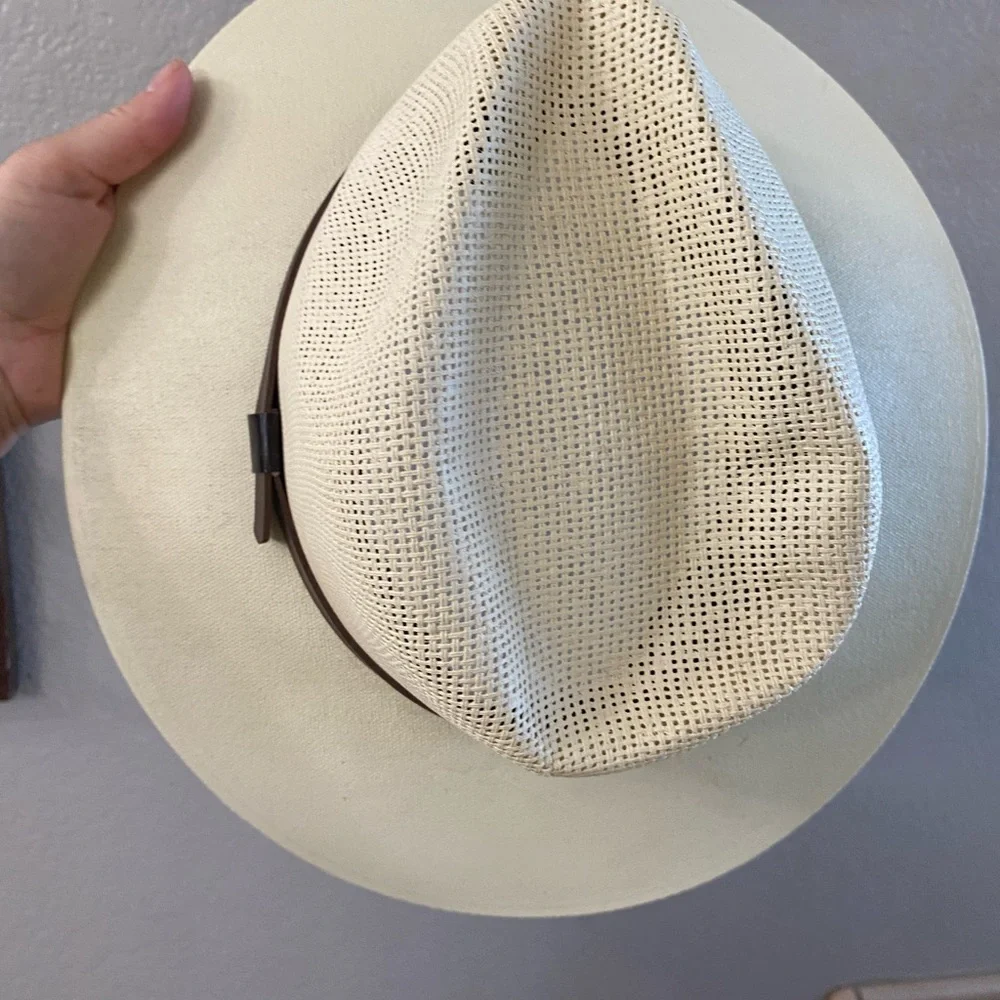 Straw and faux leather fedora